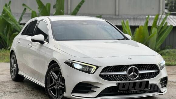 2018 Mercedes-Benz A-Class A250 FULL SERVICE RECORD LOW MILEAGE